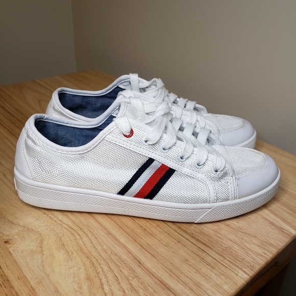 Tommy Hilfiger Canvas white Men's shoes. - Picture 5 of 8